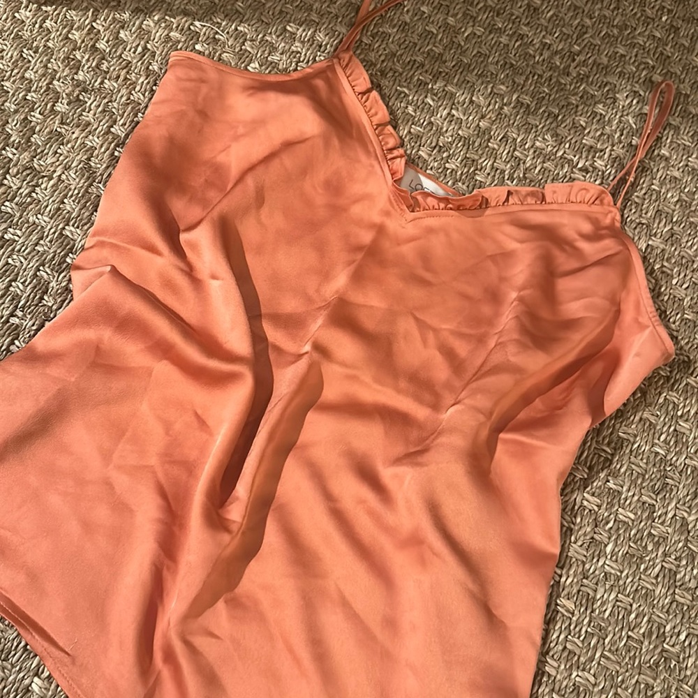 NWT‎ LOFT Coral Flowy Top